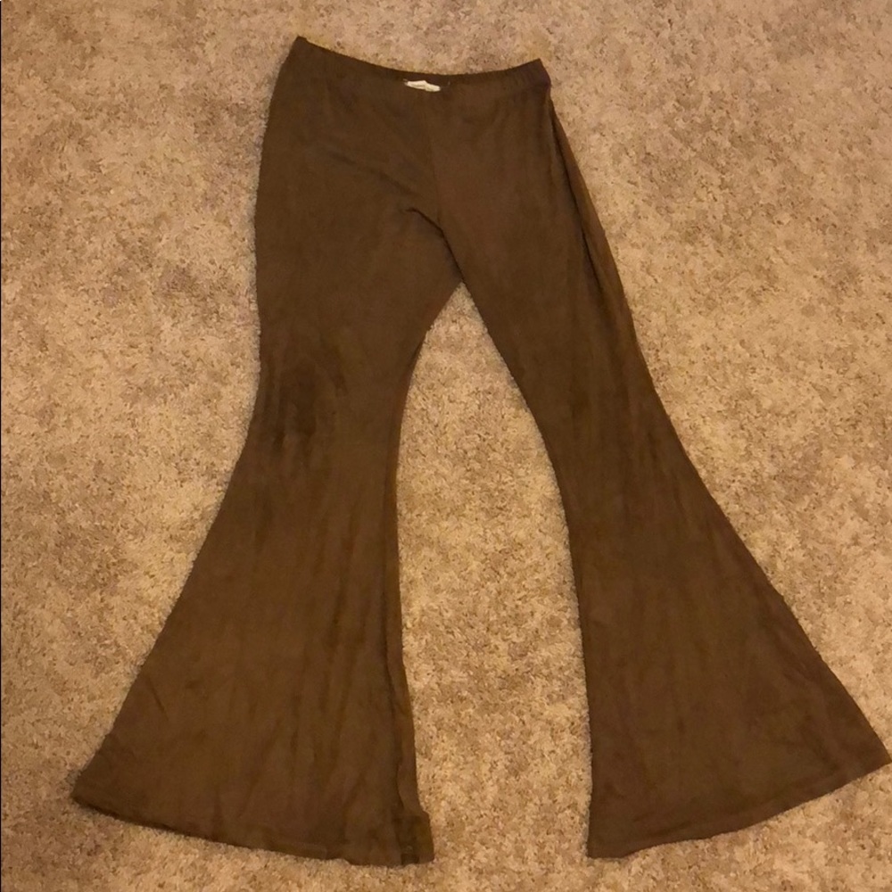 Flair velvet pants